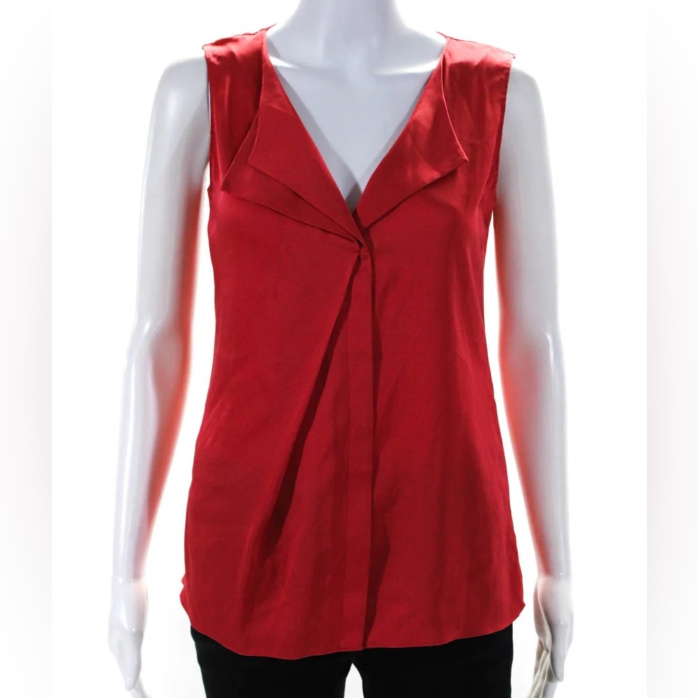 Elie Tahari sleeveless blouse